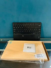 Tastiera Bluetooth-Sottile Rii BT11 con Touchpad