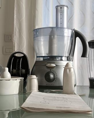 Robot da cucina Kenwood FP690 completo di tutto