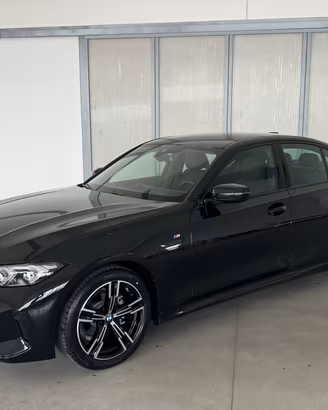 Bmw 318d 48V Msport possibilità noleggio no scorin