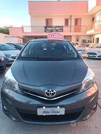 Toyota Yaris 1.0 5 porte