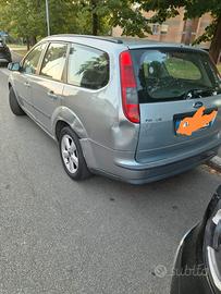Ford focus station wagon 1600 90 cv