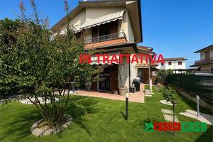 Villa di 135 m² con 4 locali e box auto a Arzago d