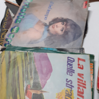 22 Vinili 45 giri cantanti vari anni 60/70