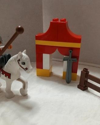 LEGO Duplo 10568 - Il Torneo del Cavaliere.