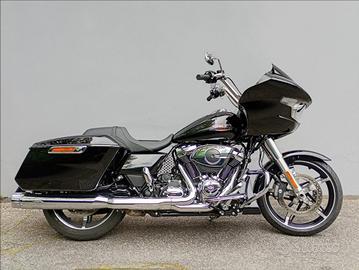 HARLEY-DAVIDSON Road Glide 117 1923 1.9 ST Color