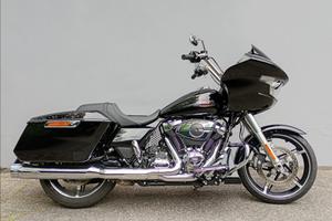 HARLEY-DAVIDSON Road Glide 117 1923 1.9 ST Color