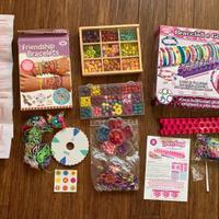 Vari accessori per fare braccialetti e collane