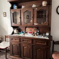 Grande Credenza con Vetrina in Legno Massello