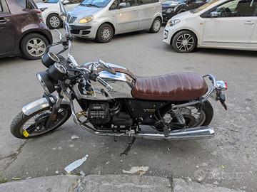 Moto Guzzi V7 III Anniversario