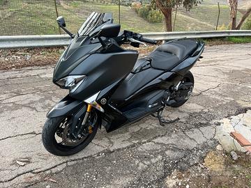 Yamaha Tmax