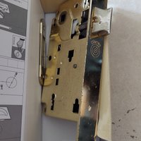 Serratura porta battente per interni