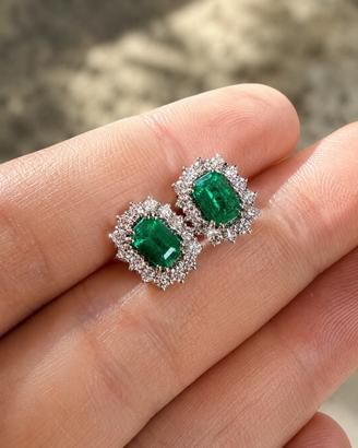 Orecchini con smeraldi e diamanti naturali