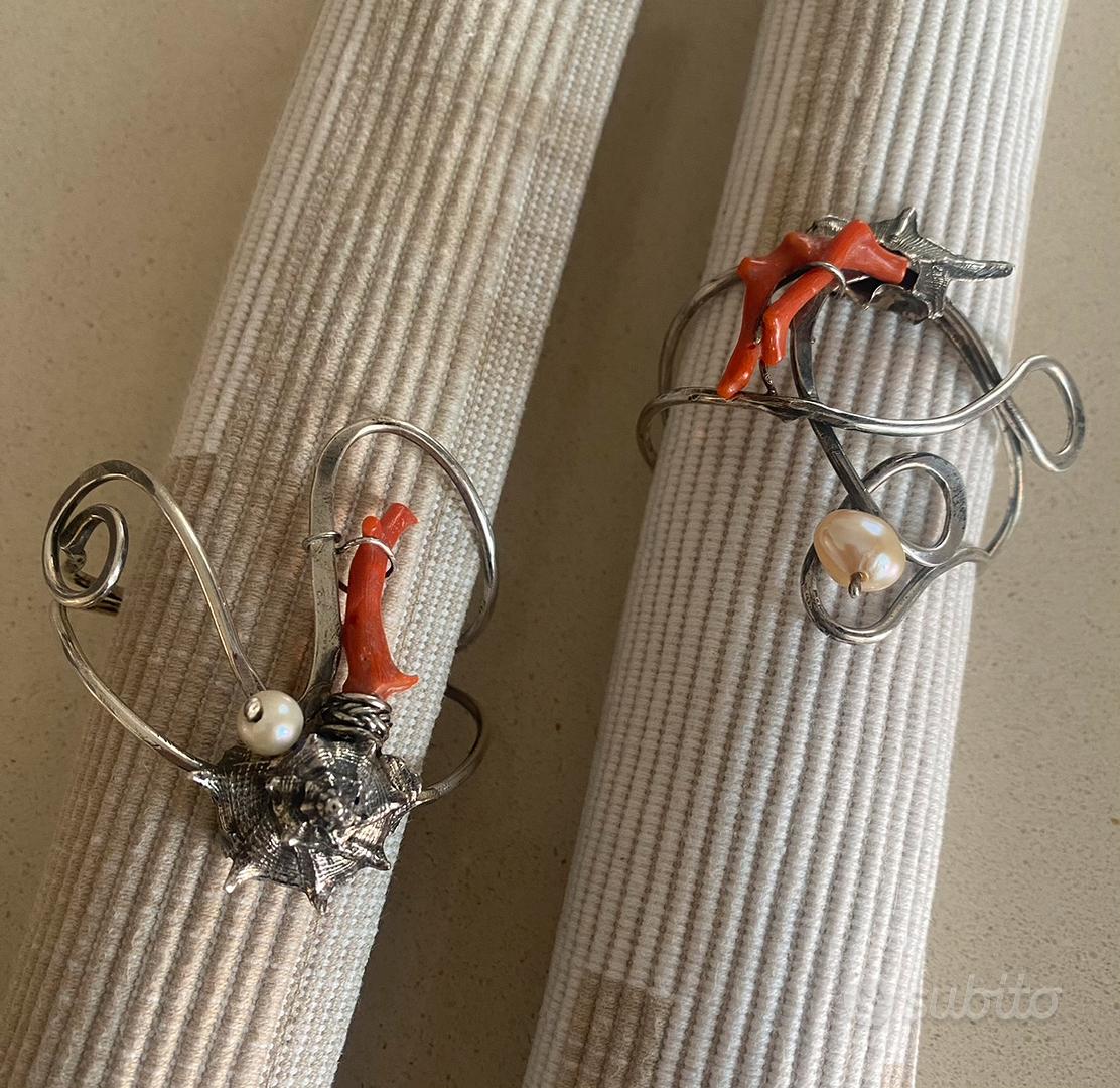 Portatovagliolo-segnaposto argento,corallo e perle - Arredamento e  Casalinghi In vendita a Rimini