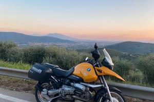 MOTO Bmw gs 1150 gialla