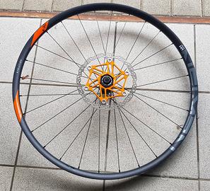 ruota x MTB Newmen evolution SL A30, 29", nuova
