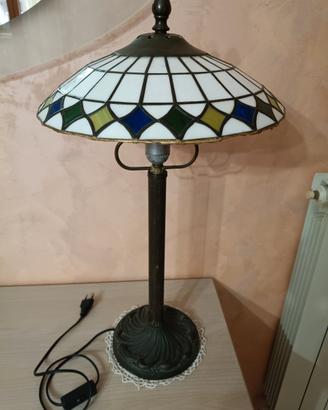 Antica lampada da tavolo funzionante Tiffany