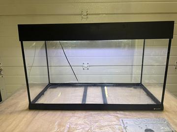 2 aquari,filtro e rocce