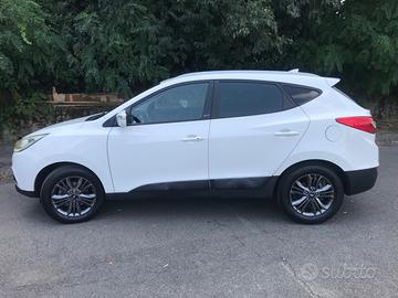 Hyundai ix35 1.7 crdi 2wd xpossible