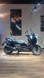 Yamaha X-Max 300 Tech Max