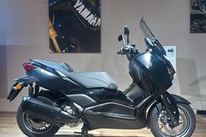Yamaha X-Max 300 Tech Max