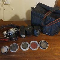 Pentax ME super con accessori