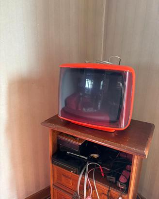 televisore vintage Philips arancione 