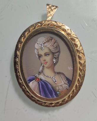 Ciondolo e Spilla corletto oro 18k e diamanti