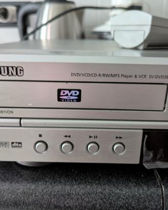 lettore DVD/CD/videocassette 