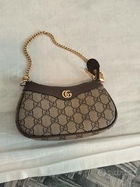 Mini borsa Ophidia di Gucci con tracolla