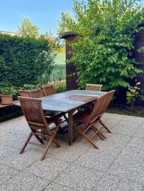 Tavolo allungabile da esterno  in teak con 6 sedie