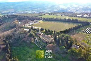 Loreto Aprutino (PE) - Az. agricola 24 HA | AZ392