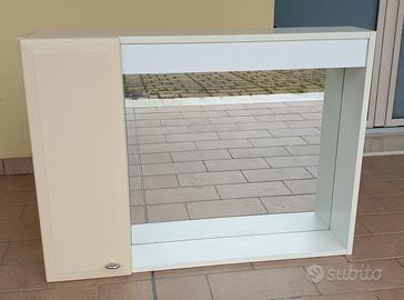 mobiletto bagno con specchio,  mensole e p/lampade