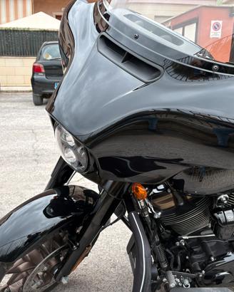 Harley Davidson Street glide ST