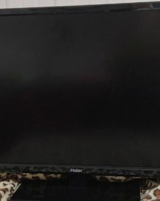 TV LED Haier 29" - Modello LE29G690C