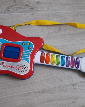 chitarra giocattolo musicale Clementoni 