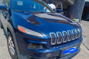 jepp cherokee