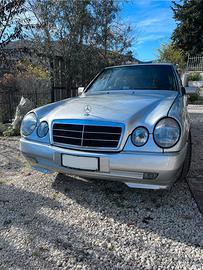 Autofunebre Mercedes