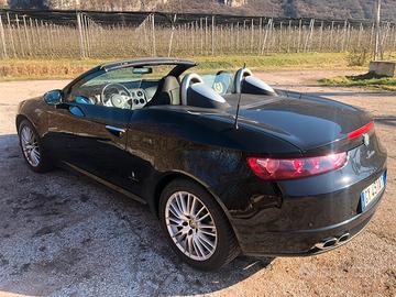 Alfa Romeo Spider 2,4 JTDm 210cv
