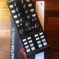 Native Instruments Traktor Kontrol X1 Mk2 (Usato)