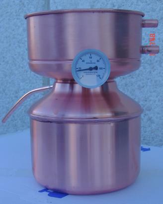 Alambicco distillatore,5lt. in rame a fungo,grappa