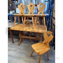 TAVOLO IN PINO CON 6 SEDIE