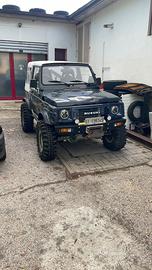 Suzuki samurai