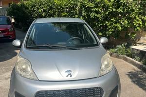 PEUGEOT 107 ANNO 2013 1.0 BENZINA