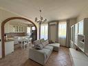 appartamento-di-94-m²-con-3-locali-e-box-auto-a-se