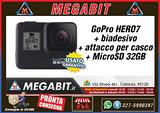 GoPro HERO7 + Attacco per casco + MicroSD 32GB