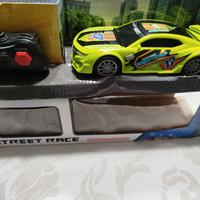 Auto radiocomandata street race