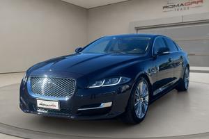 JAGUAR XJ 3.0 V6 S/C 340 CV AWD LWB Autobiography