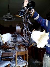 Lampadario fiorentino ruggine e foglia oro