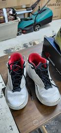 Nike air jordan max aura 4