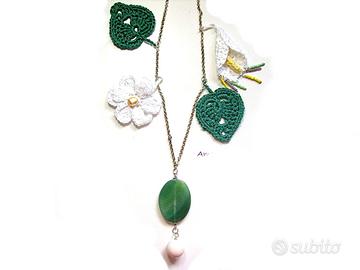 collanina pietre naturali, fiori e foglie all'unci